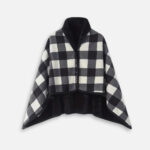 cape poncho à carreaux noir