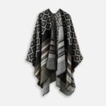 poncho géométrique élégant