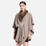 Vêtement poncho femme