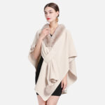 Poncho femme col luxueux