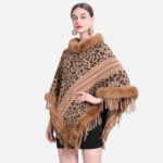 cape poncho motif léopard