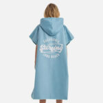 Poncho bleu pour plage