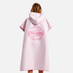 poncho rose de surf
