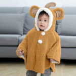 cape polaire bébé avec oreilles