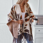 poncho frangé tendance