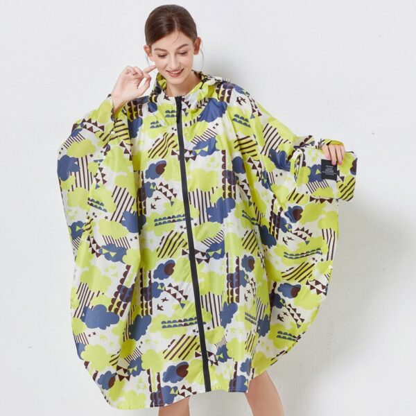 Cape de Pluie Femme Élégante