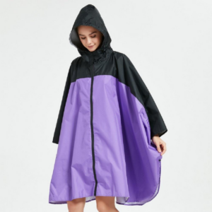 cape de pluie randonnée femme violette
