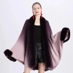 Élégante cape d'hiver femme