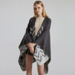 Manches chauve-souris poncho