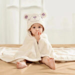 poncho bain bébé ours polaire
