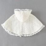 Poncho blanc bébé dentelle