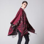 poncho col V stylé