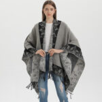Cape bohème pour femme