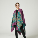 poncho à motifs pour femme
