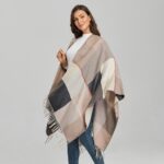poncho avec franges femme
