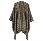 cape pour l'hiver