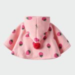 poncho enfant motifs fraises