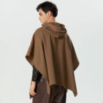 poncho capuche noir homme