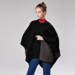 poncho noir chic