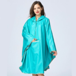 cape imperméable femme bleu clair