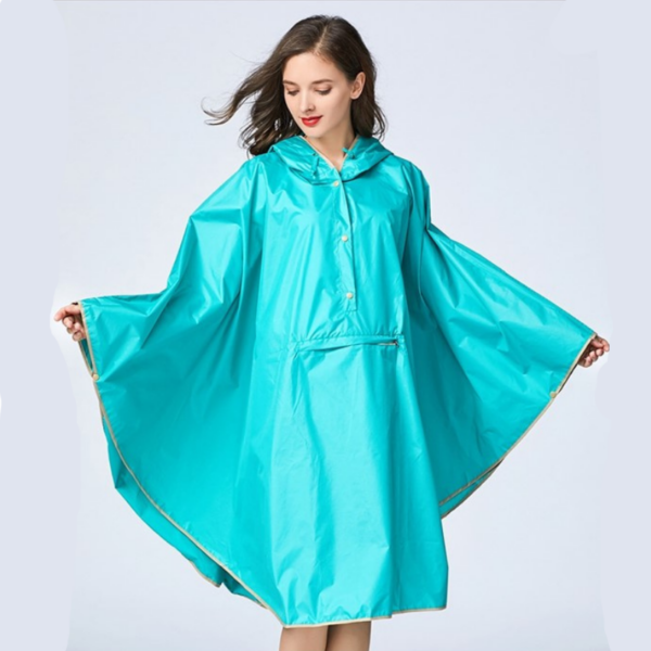 poncho pluie bleu clair femme