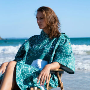 Poncho Surfing style moderne