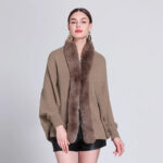 poncho avec manches